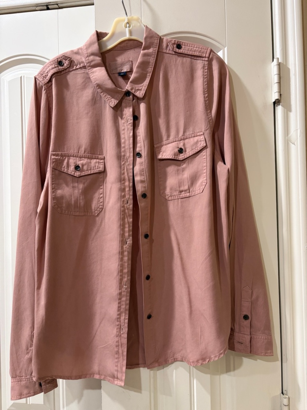 Women’s Rose Pink Long-Sleeve Button-Down Utility Shirt